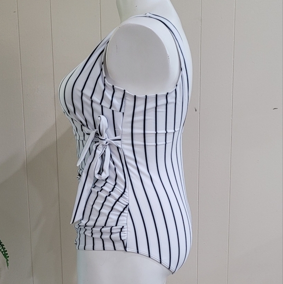 Tempotrek Maternity Swimsuit One Piece Elegant V Neck Pregnancy Swimwear Tie XXL - Picture 2 of 9